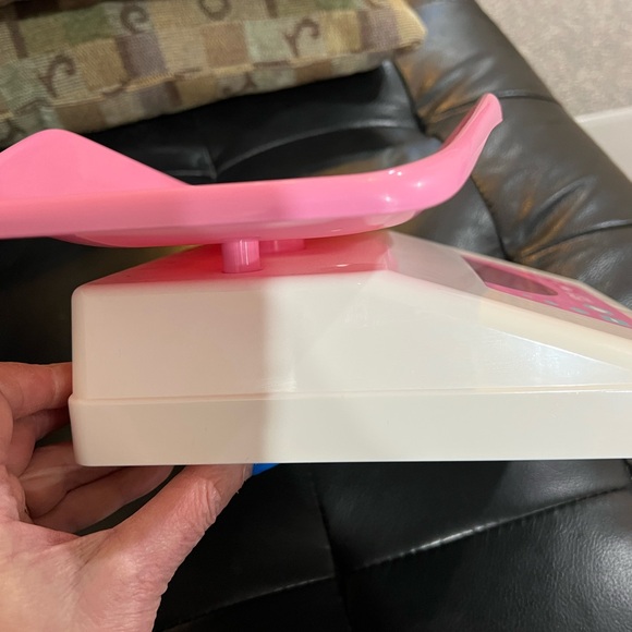 American Girl Bitty Baby Scale for Dolls Pink and White 2016 ~Works - Picture 9 of 11